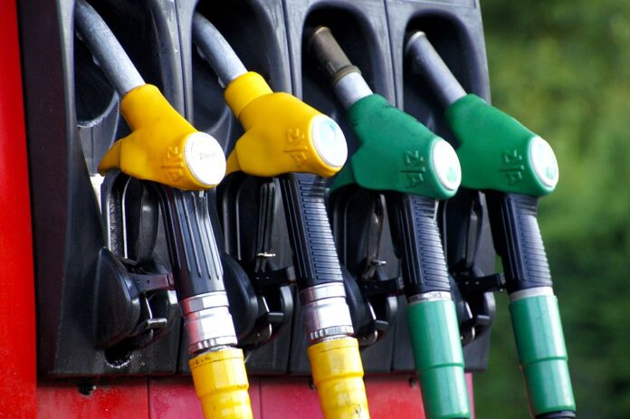 bombas de gasolina em postos