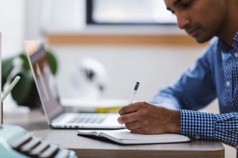 Empreenda Rápido: conheça os cursos gratuitos do Sebrae