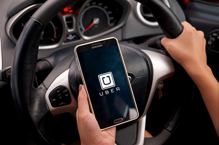 Descubra se motorista de Uber pode ser MEI