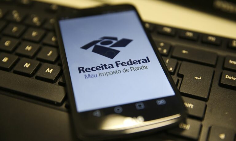 Saiba como enviar a declaração do IRPF pelo celular
