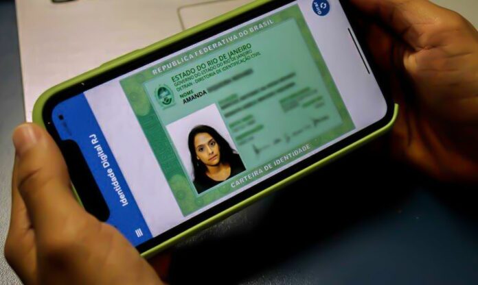 GOVERNO DO ESTADO E DETRAN.RJ LANÇAM ‘IDENTIDADE DIGITAL RJ’ Tela de celular mostra a Identidade Digital RJ