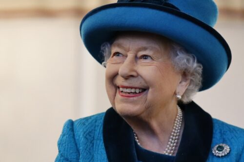 foto da Rainha Elizabeth sorrindo