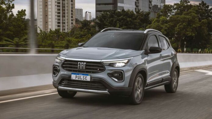 Fiat-Pulse-divulgacao Fiat Pulse andando na rua