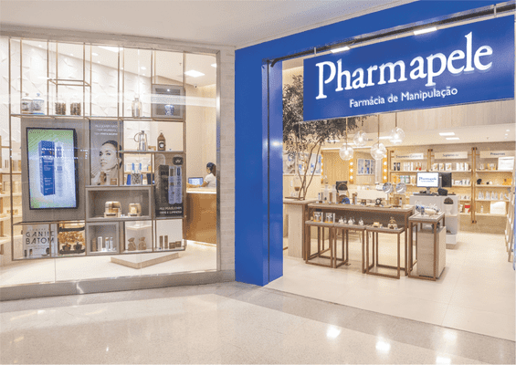 Fachada de uma franquia de farmácia Pharmapele