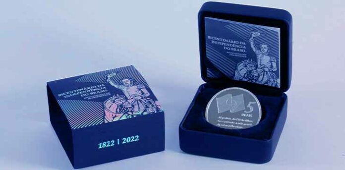 moeda Moeda comemorativa em homenagem ao bicentenário da Independência do Brasil