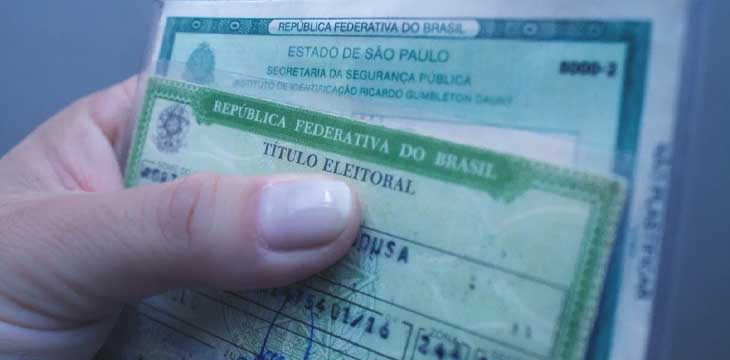 título de eleitor e carteira de identidade